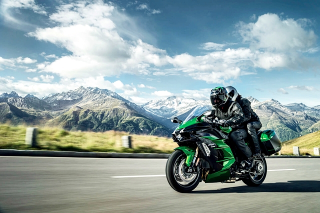 Kawasaki Ninja H2 SX SE คาวาซากิ นินจา ปี 2021 : ภาพที่ 1