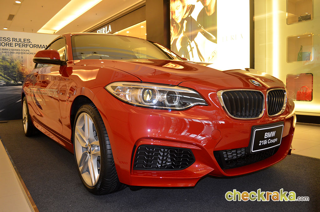 รูปภาพ บีเอ็มดับเบิลยู BMW Series 2 218i Coupe M Sport ปี 2015