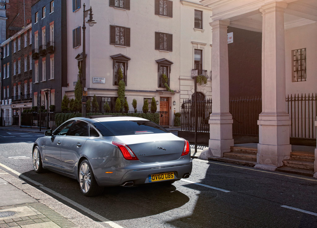 Jaguar XJ 2.0 Premium Luxury จากัวร์ เอ็กซ์เจ ปี 2013 : ภาพที่ 2