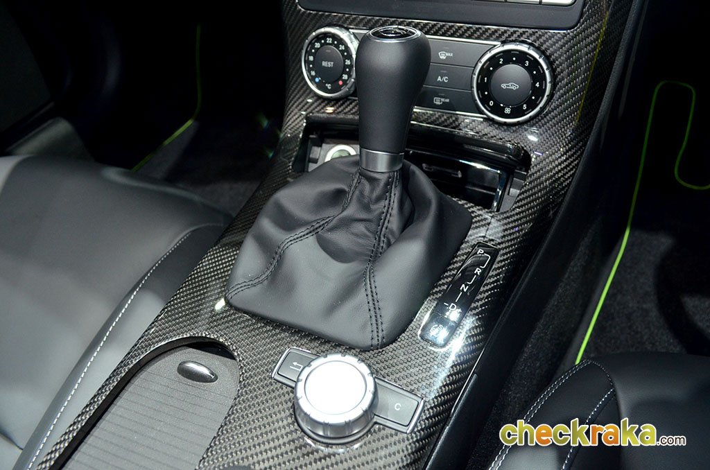 Mercedes-benz SLK-Class SLK200 CarbonLook Edition เมอร์เซเดส-เบนซ์ เอสแอลเค-คลาส ปี 2014 : ภาพที่ 14