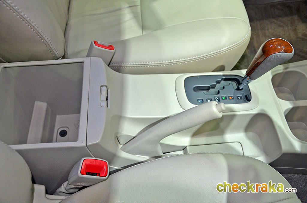 Toyota Innova 2.0 E M/T โตโยต้า อินโนว่า ปี 2012 : ภาพที่ 11