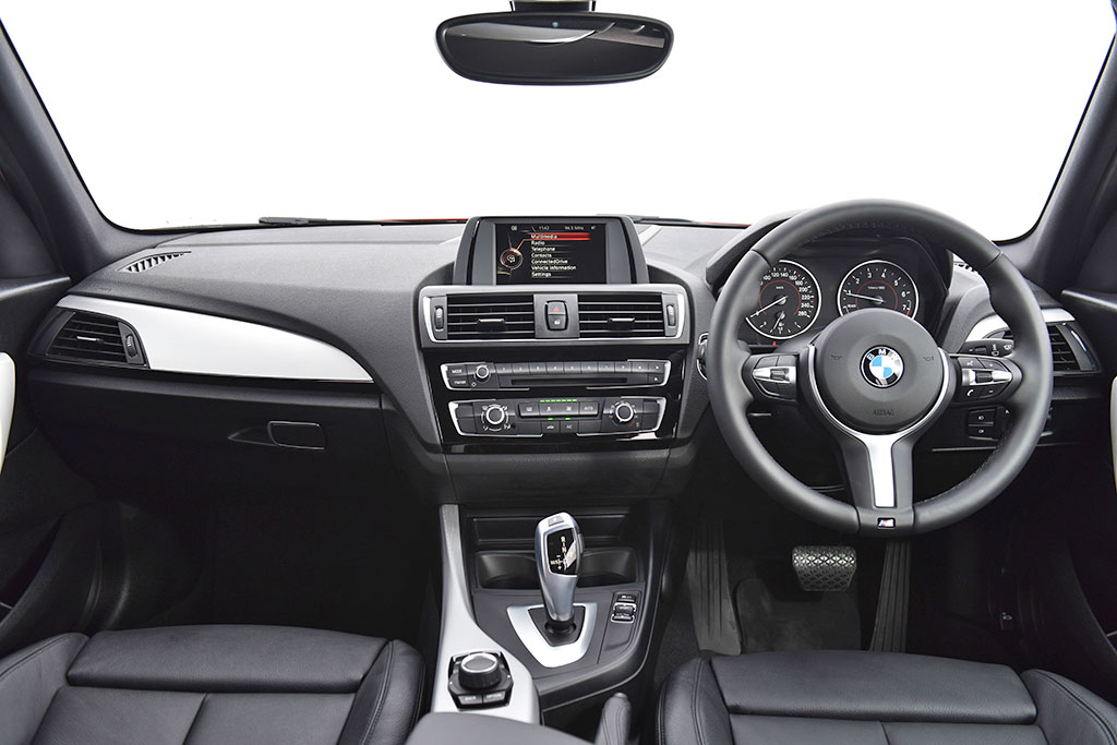 BMW Series 1 118i M Sport บีเอ็มดับเบิลยู ซีรีส์ 1 ปี 2015 : ภาพที่ 6