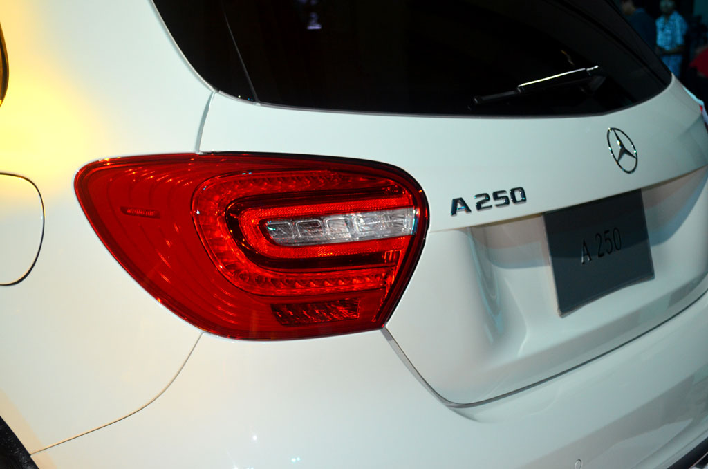 Mercedes-benz A-Class A 250 AMG Sport เมอร์เซเดส-เบนซ์ เอ-คลาส ปี 2012 : ภาพที่ 12