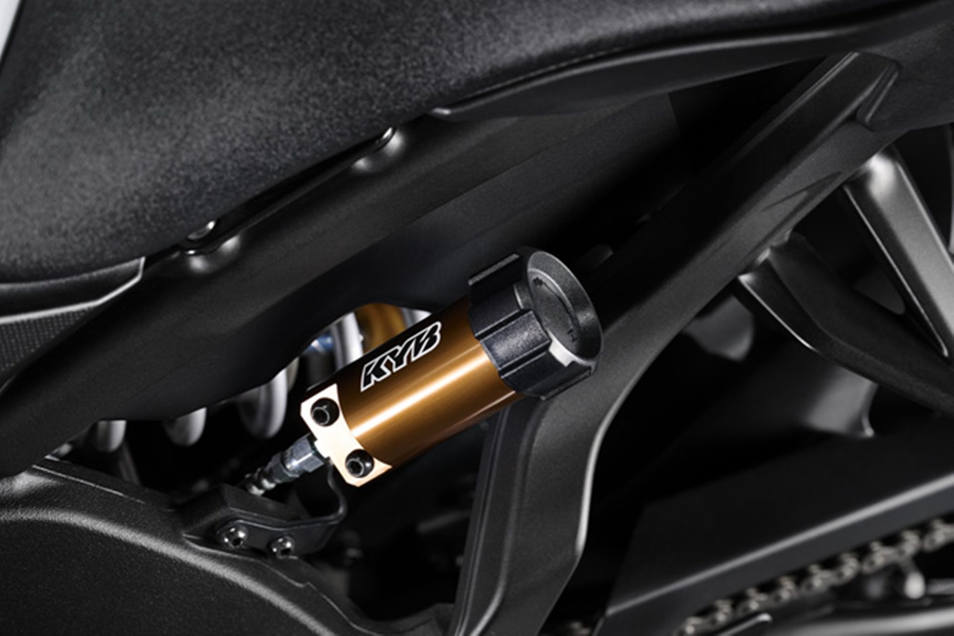 รูปภาพ ยามาฮ่า Yamaha-R9 70th Anniversary-ปี 2026