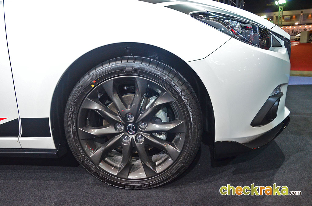 รูปภาพ มาสด้า Mazda 3 2.0 Sports Racing Series ปี 2015