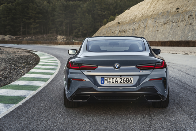 BMW M8 850i xDrive Coupe บีเอ็มดับเบิลยู ปี 2021 : ภาพที่ 2