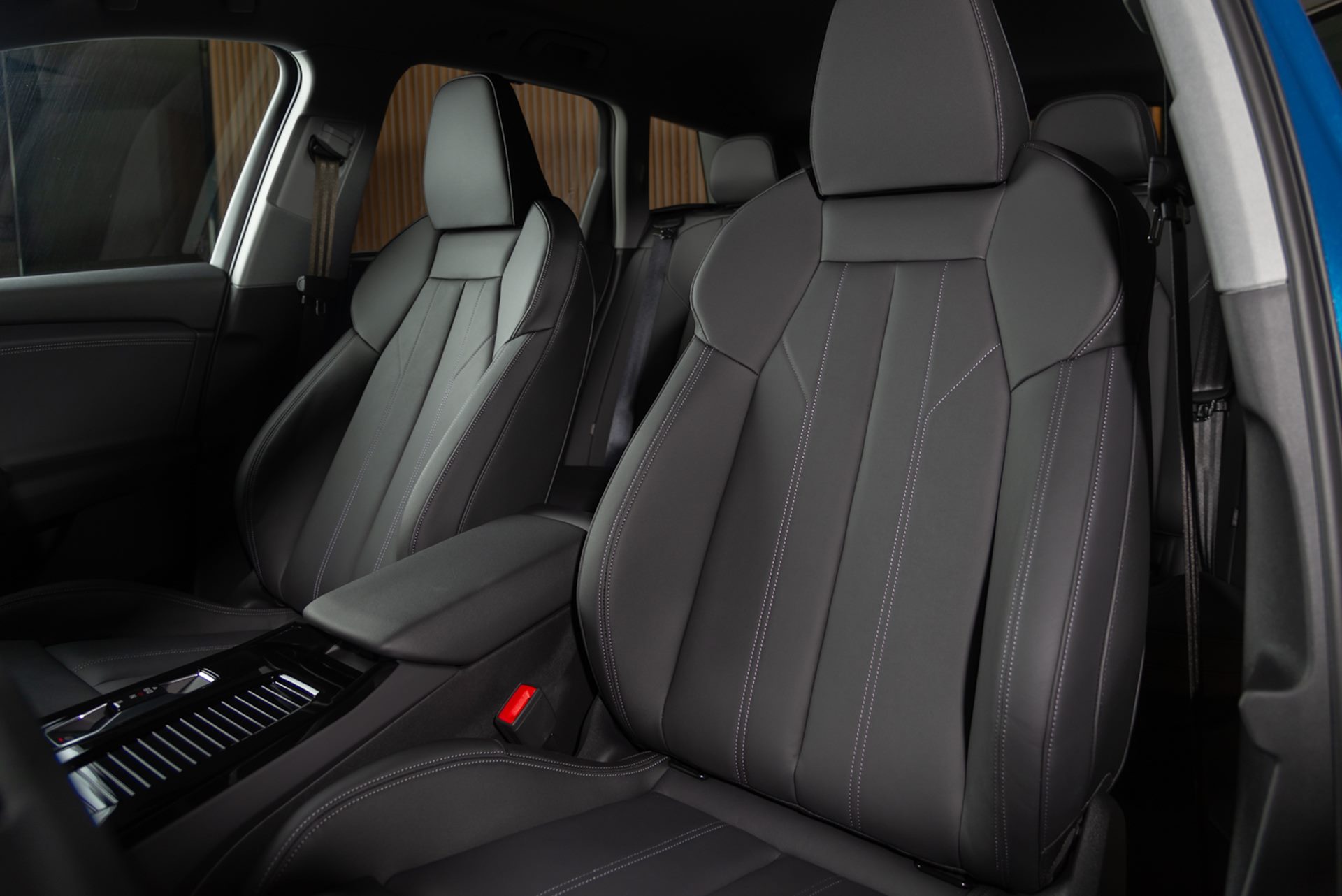 รูปภาพ อาวดี้ Audi Q6 e-tron Performance ปี 2024