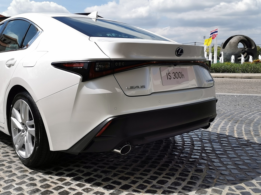รูปภาพ เลกซัส Lexus IS 300h Luxury MY2020 ปี 2020