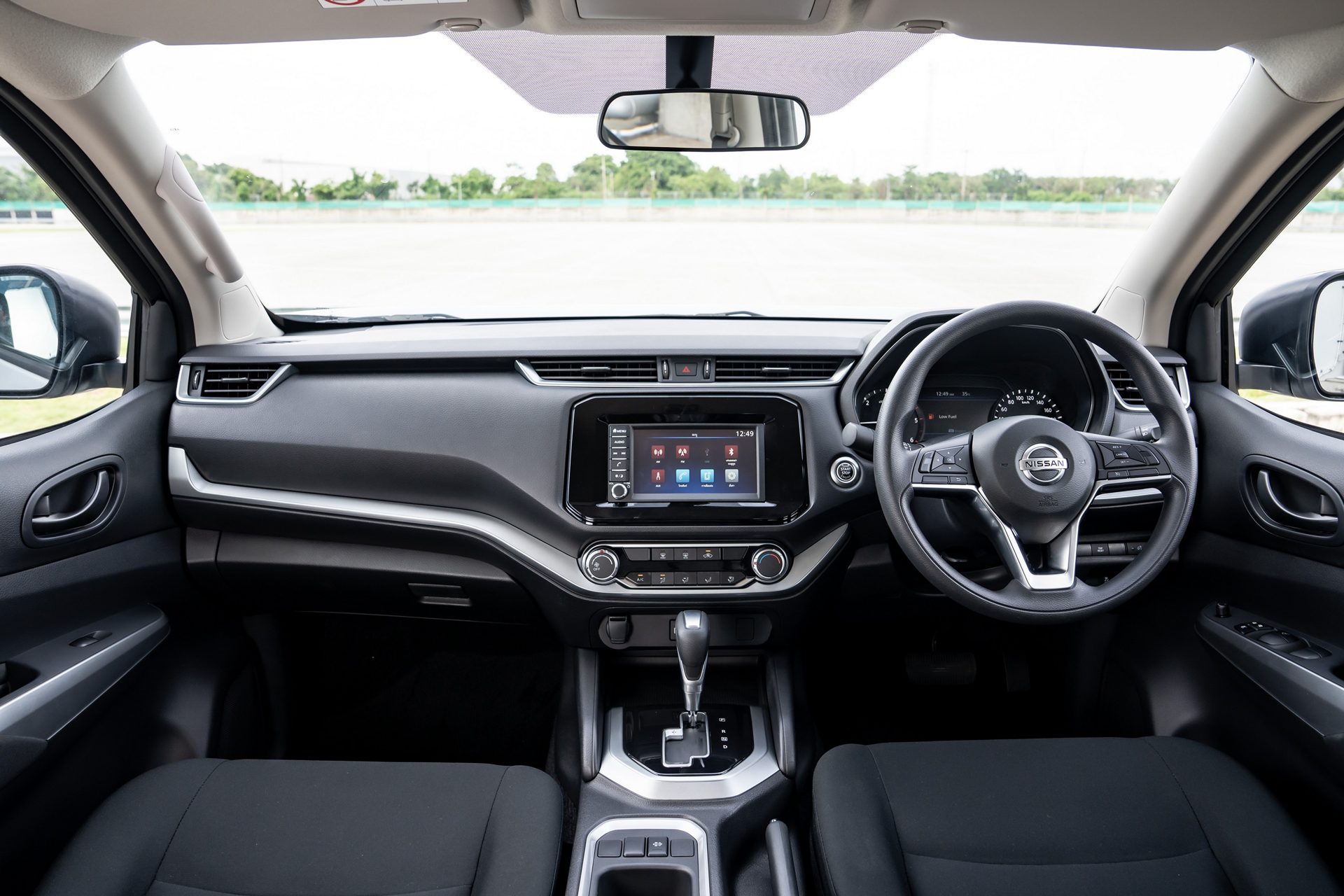 รูปภาพ นิสสัน Nissan Navara Double Cab CALIBRE SL 7AT ปี 2025