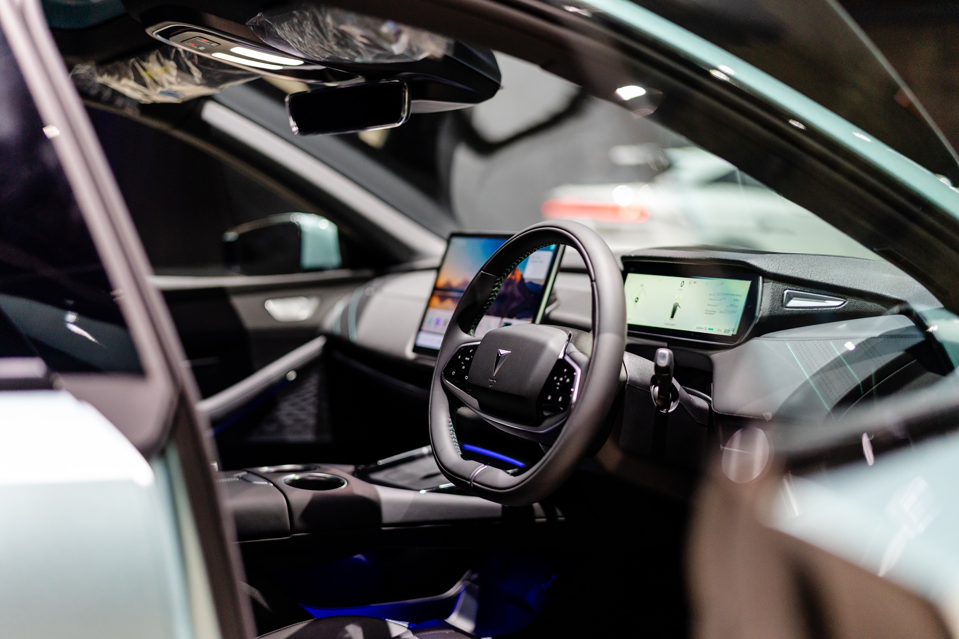 รูปภาพ ดีพอล Deepal LO7 Standard ปี 2023