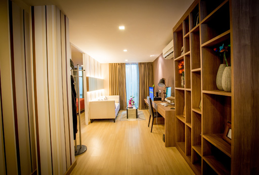 รูปภาพ เท็น เอกมัย (Ten Ekamai)