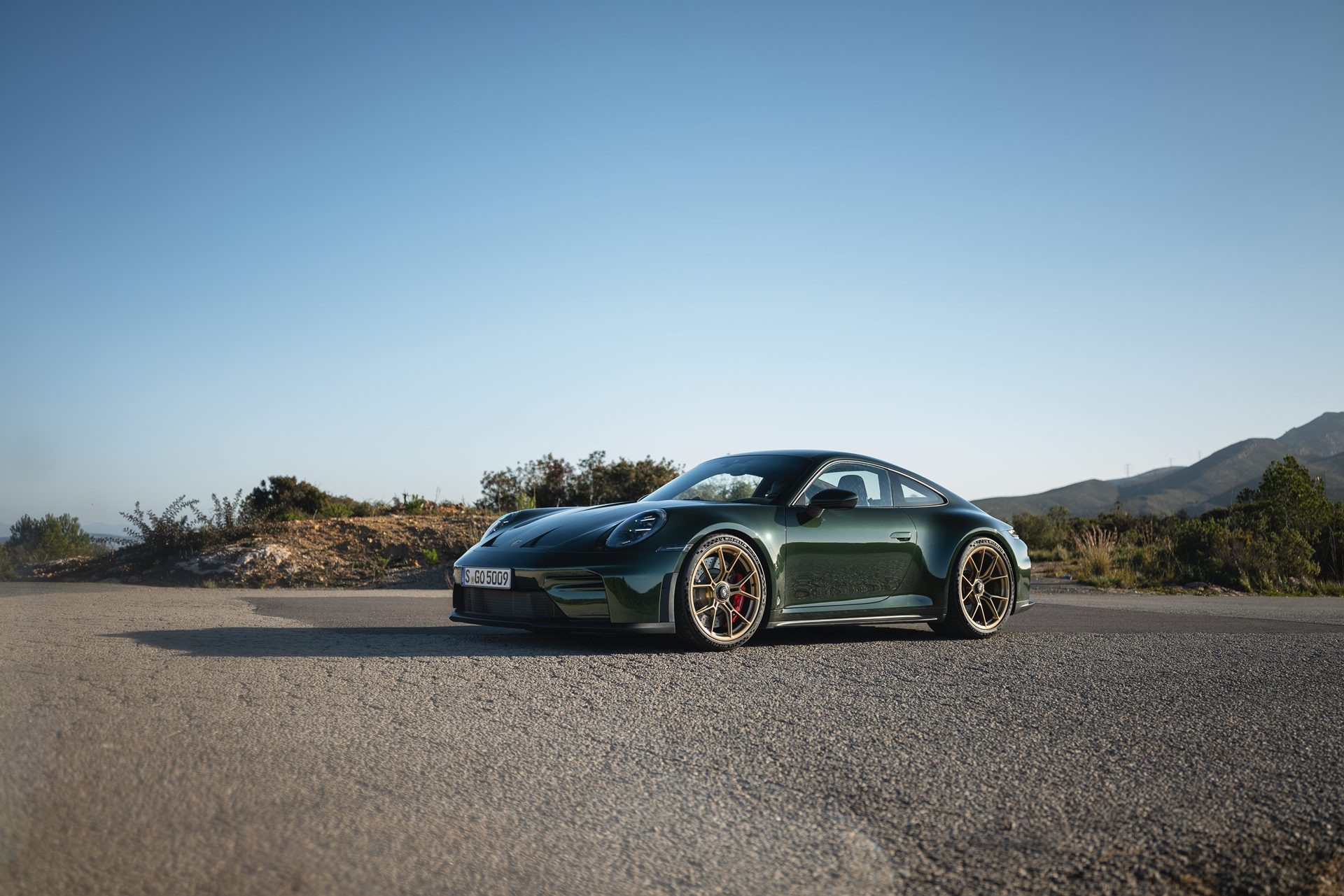 รูปภาพ ปอร์เช่ Porsche 911 GT3 with Touring Package ปี 2025
