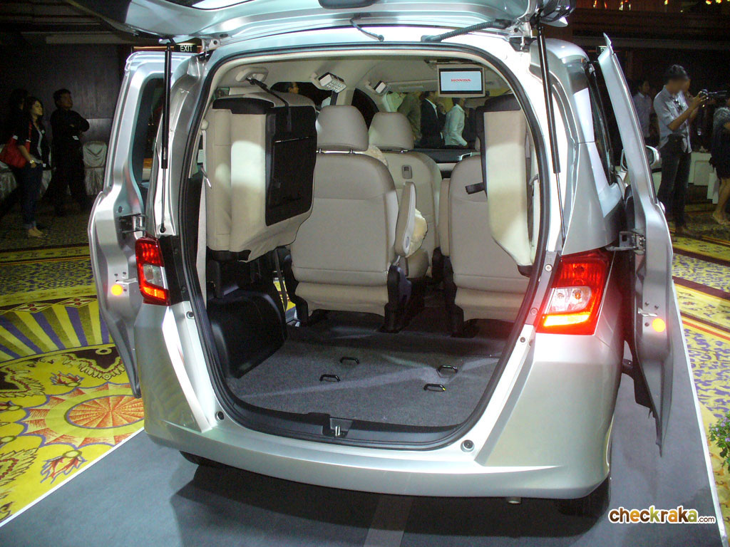 Honda Freed EL ฮอนด้า ฟรีด ปี 2012 : ภาพที่ 18