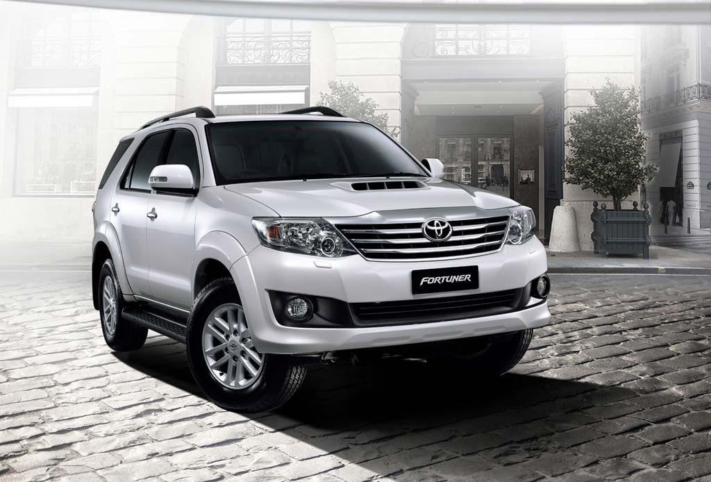 รูปภาพ โตโยต้า Toyota Fortuner 2.5 G M/T ปี 2011