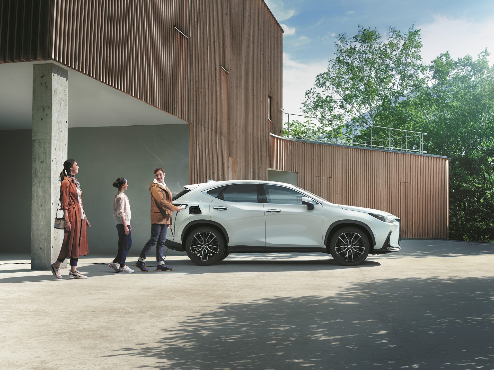 รูปภาพ เลกซัส Lexus NX 450h+ Premium AWD ปี 2024