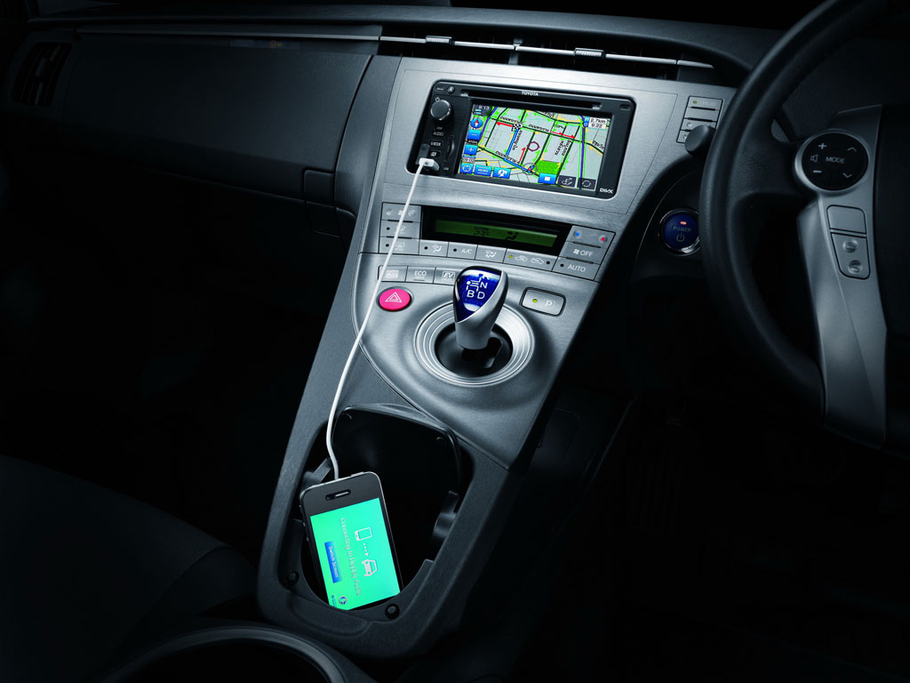 Toyota Prius TRD Sportivo II Standard โตโยต้า พรีอุส ปี 2012 : ภาพที่ 9