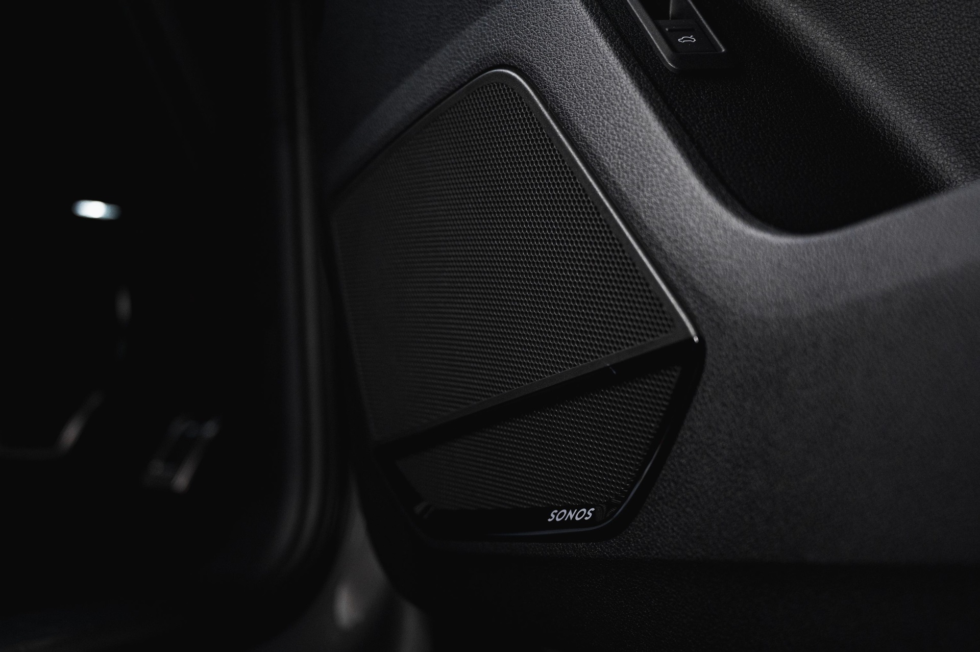 Audi RS Q3 Sportback edition 10 Years อาวดี้ ปี 2023 : ภาพที่ 7
