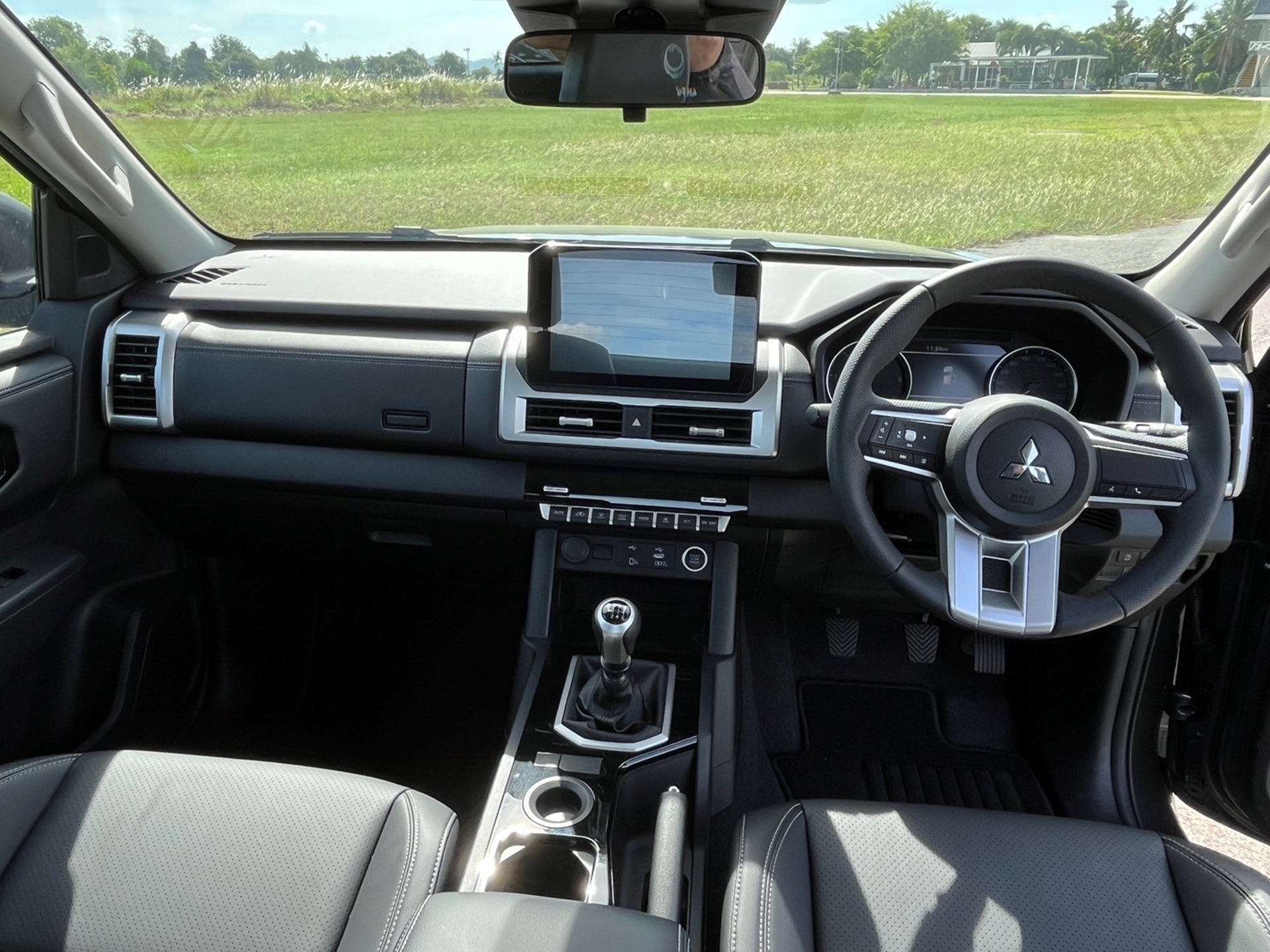 รูปภาพ มิตซูบิชิ Mitsubishi Triton Mega Cab Plus 2.4 Pro ปี 2023