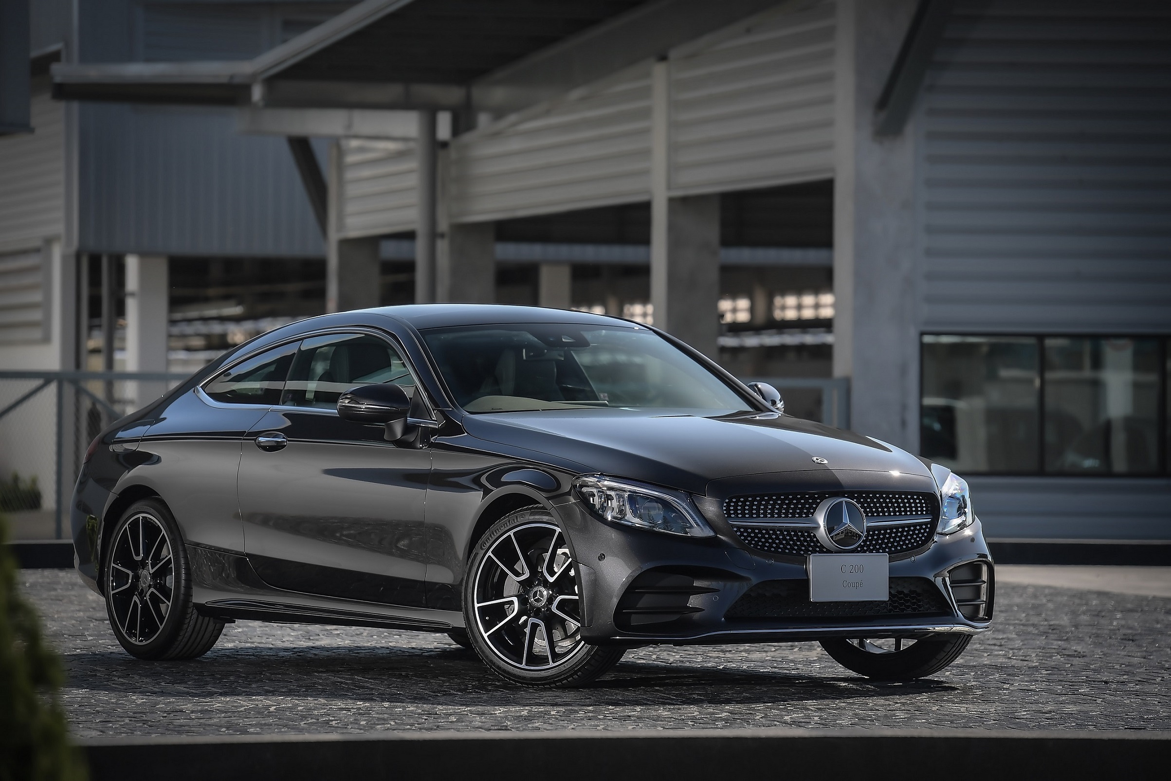 Mercedes-benz C-Class C 200 Coupe AMG Dynamic เมอร์เซเดส-เบนซ์ ซี-คลาส ปี 2020 : ภาพที่ 4