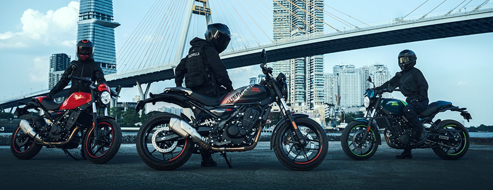 รูปภาพ โรยัล เอ็นฟีลด์ Royal Enfield Guerrilla 450 Apex ปี 2026
