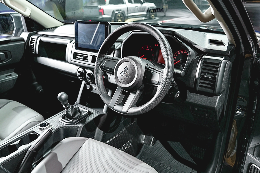 รูปภาพ มิตซูบิชิ Mitsubishi Triton Double Cab LR 2.4 PRO ปี 2023