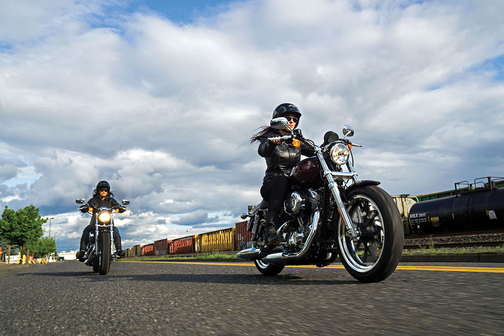 Harley-Davidson Cruiser Sportster 1200 Custom ฮาร์ลีย์-เดวิดสัน สปอร์ตสเตอร์ ปี 2016 : ภาพที่ 10
