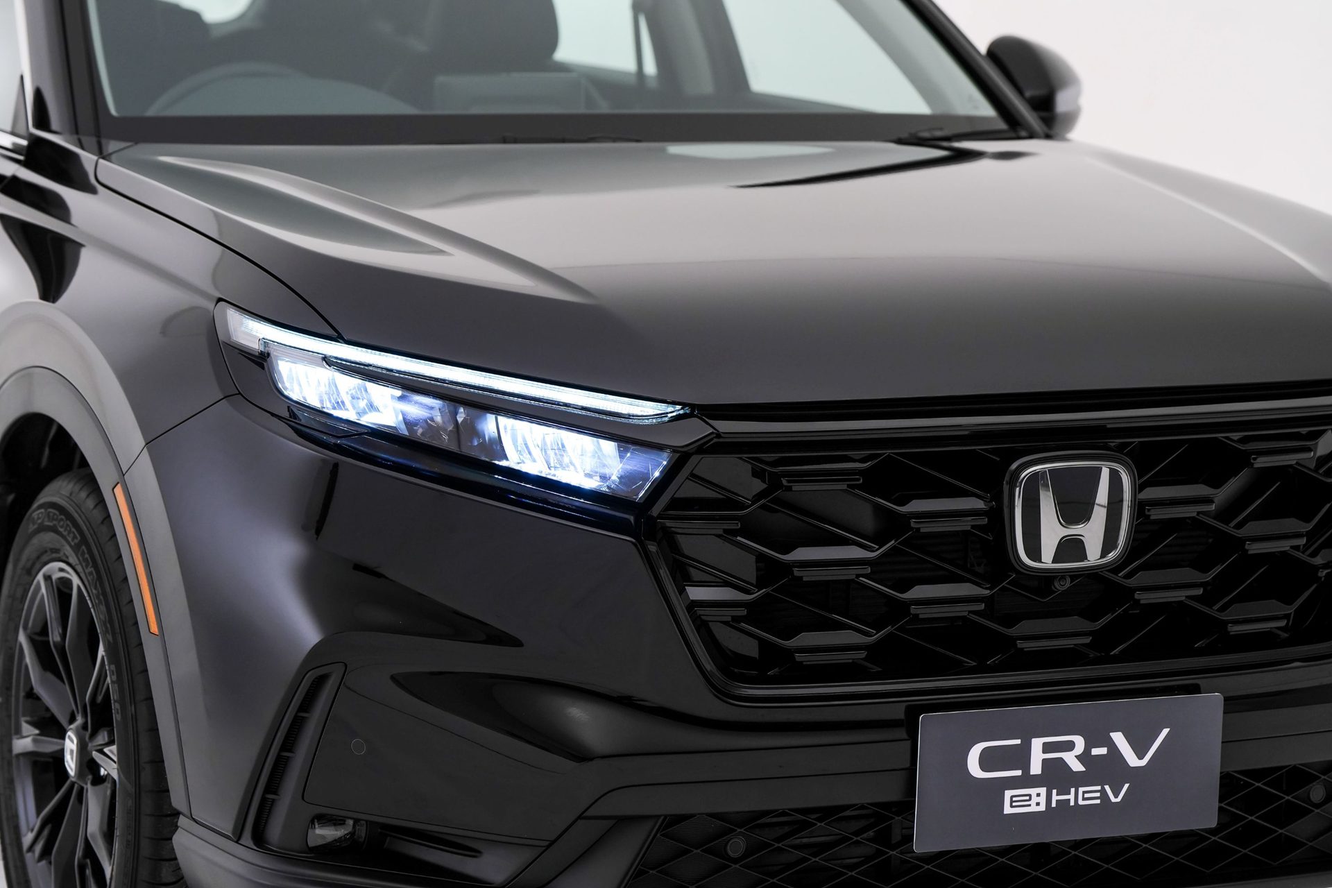 รูปภาพ ฮอนด้า Honda CR-V e:HEV E ปี 2025