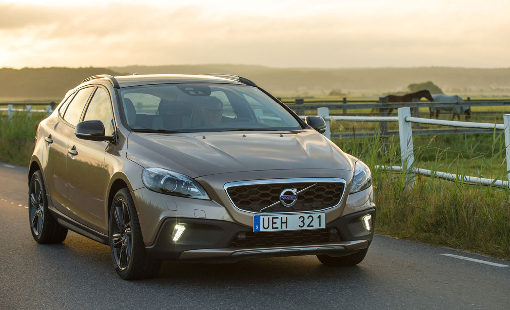 Volvo V40 D4 Cross Country วอลโว่ วี40 ปี 2016 : ภาพที่ 7