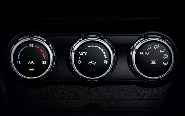 รูปภาพ มาสด้า Mazda 2 1.3 E Sports HB ปี 2019