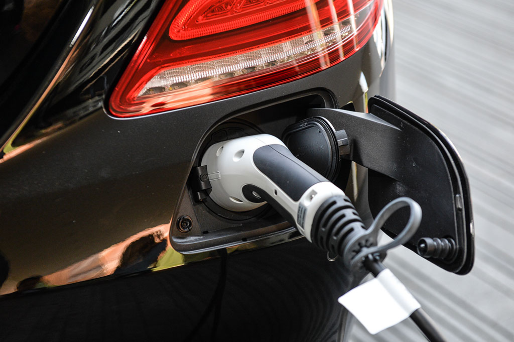 รูปภาพ เมอร์เซเดส-เบนซ์ Mercedes-benz S-Class S 500 e Exclusive ปี 2016