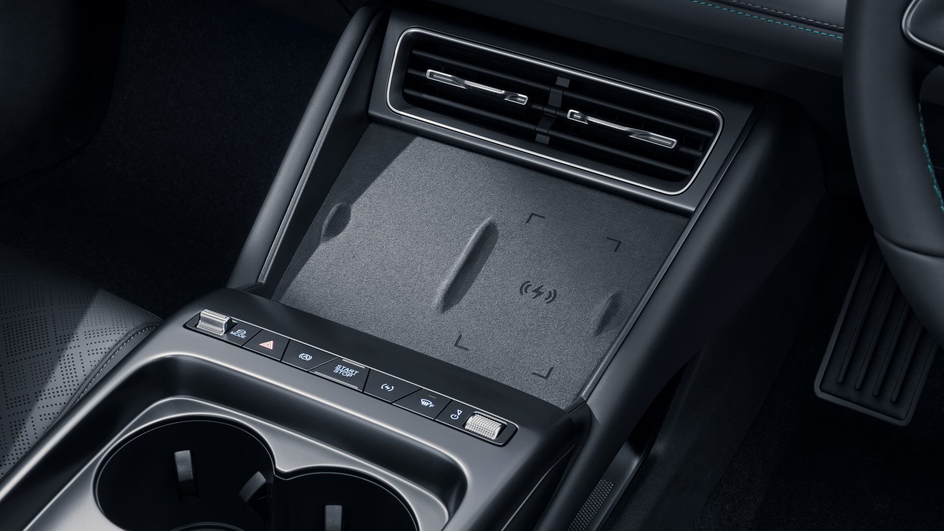 รูปภาพ บีวายดี BYD Seal 6 Standard ปี 2026
