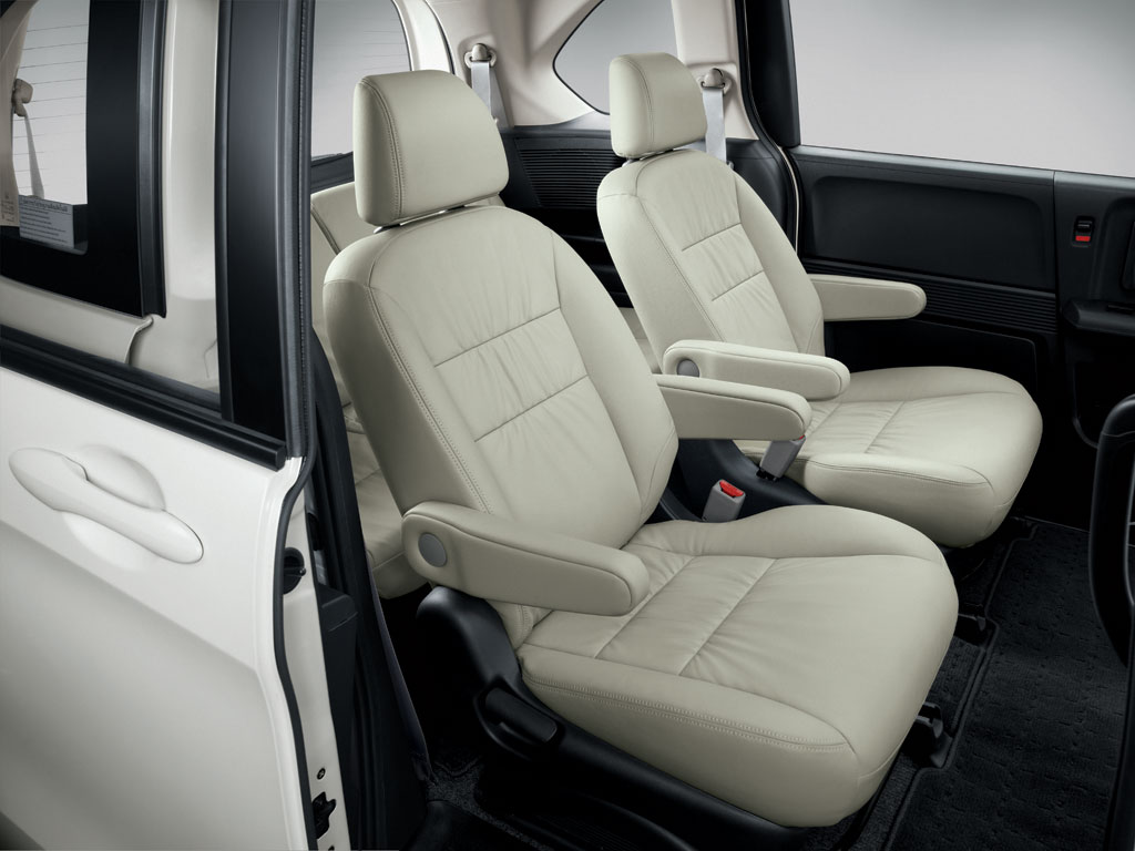 Honda Freed EL ฮอนด้า ฟรีด ปี 2012 : ภาพที่ 8