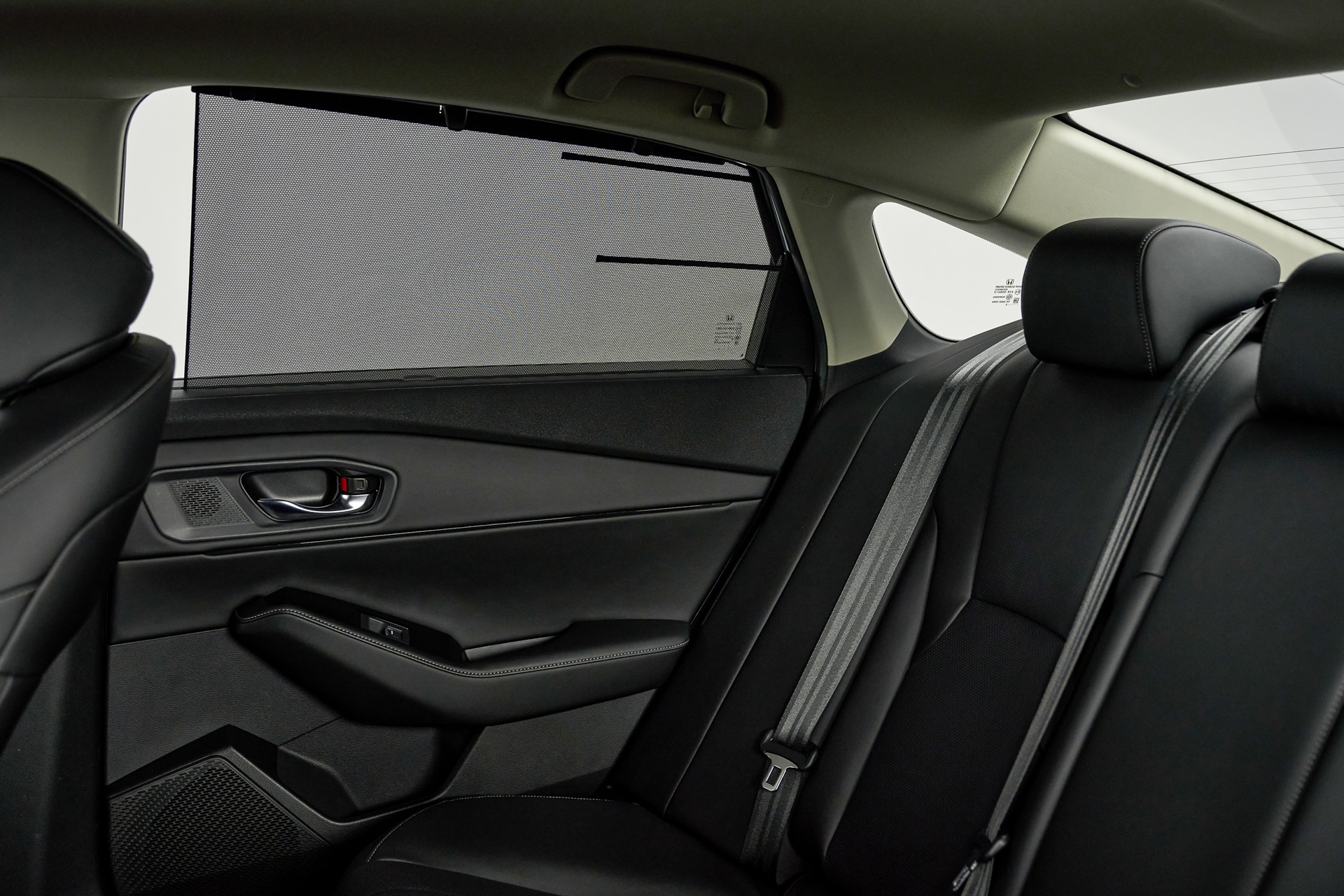 รูปภาพ ฮอนด้า Honda Accord e:HEV E ปี 2023