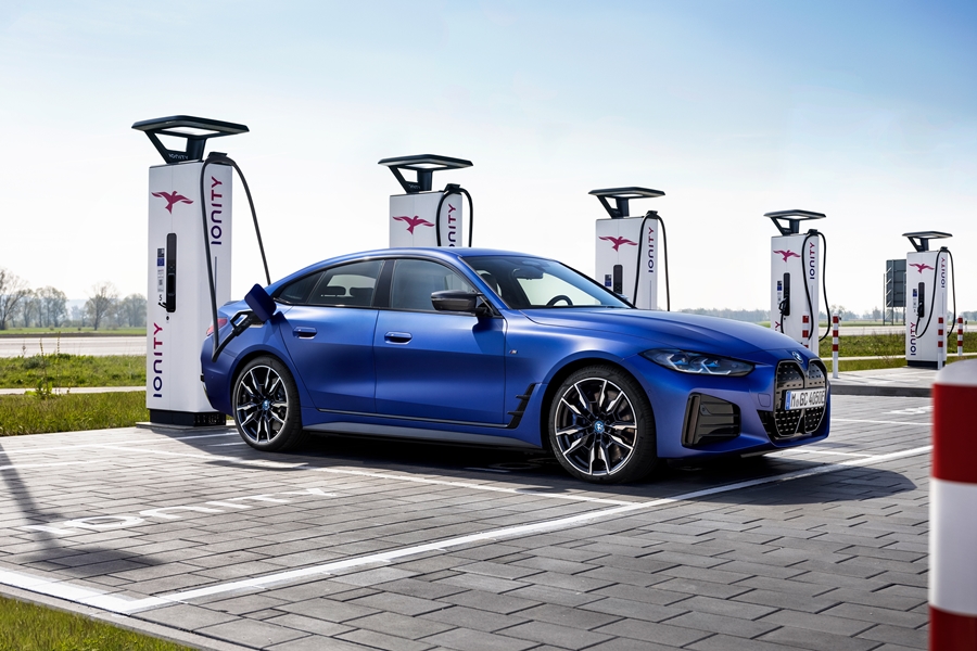 BMW i 4 M50 บีเอ็มดับเบิลยู ปี 2022 : ภาพที่ 3