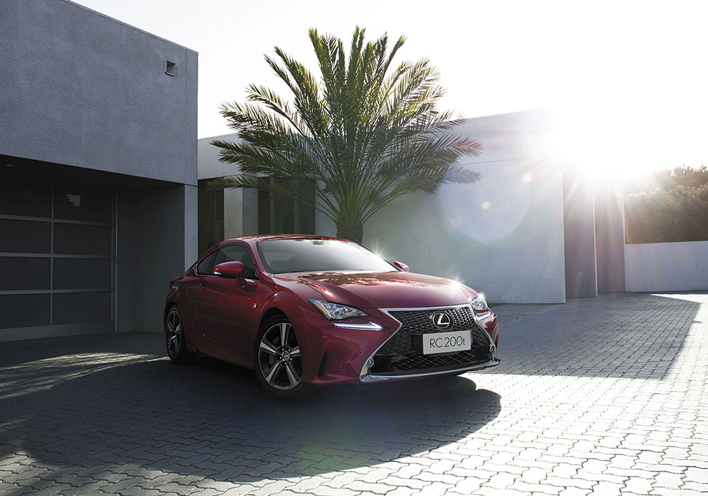 Lexus RC 200t F-Sport เลกซัส อาร์ซี ปี 2016 : ภาพที่ 4