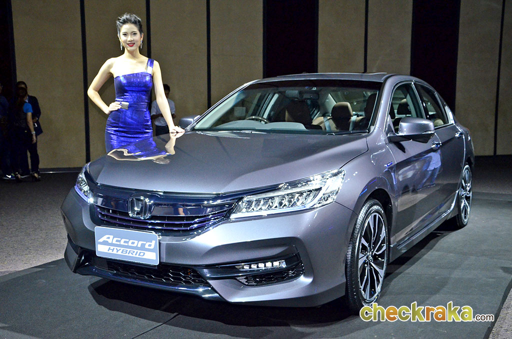 Honda Accord Hybrid 2.0 Tech ฮอนด้า แอคคอร์ด ไฮบริด ปี 2016 : ภาพที่ 9