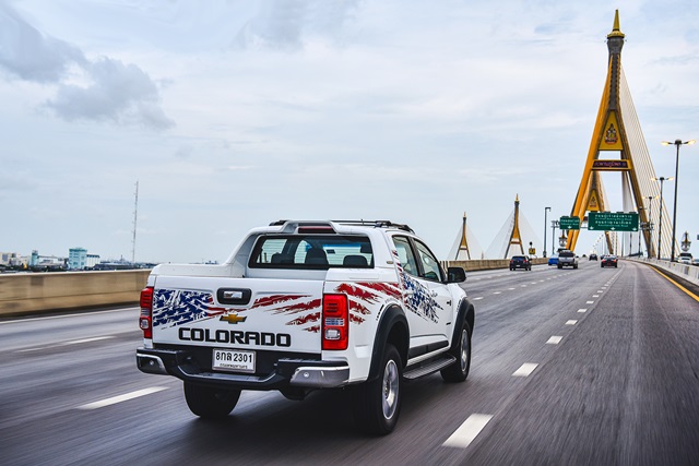 Chevrolet Colorado 4 of July Edition 4X2 AT เชฟโรเลต โคโลราโด ปี 2019 : ภาพที่ 8