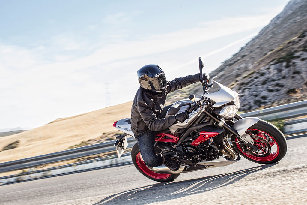 Triumph Street Triple RX ไทรอัมพ์ สตรีท ทริบเปิ้ล ปี 2016 : ภาพที่ 2