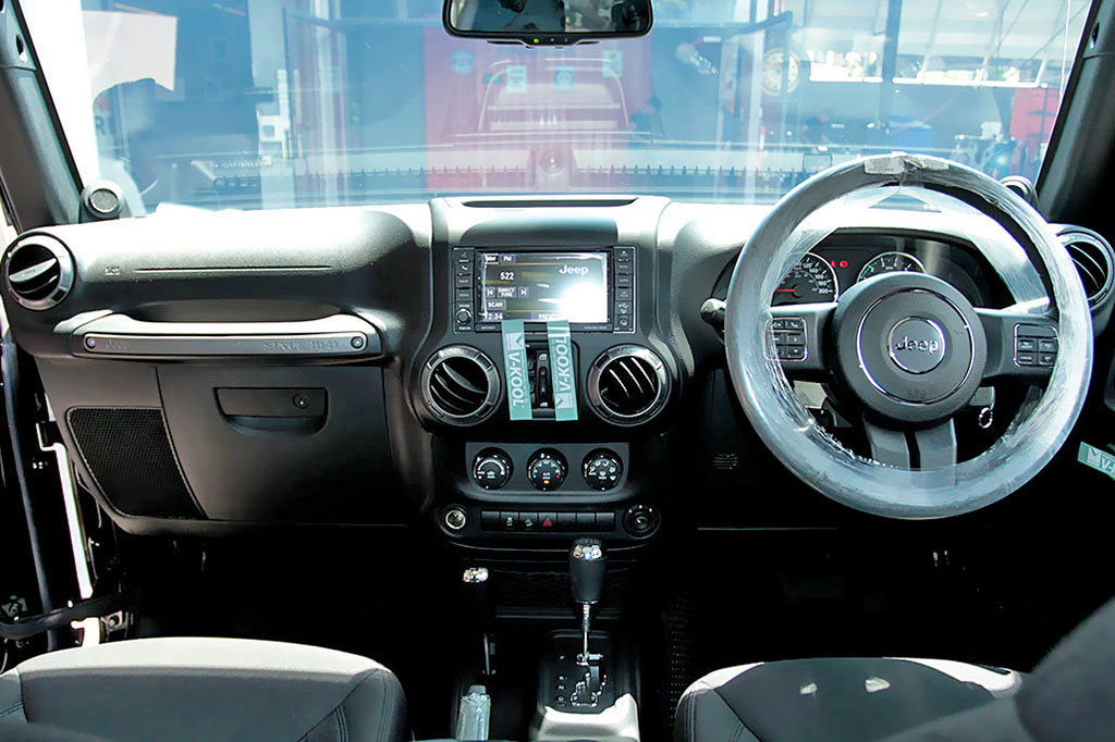รูปภาพ จี๊ป Jeep Wrangler Sahara 2.8 CRD ปี 2014