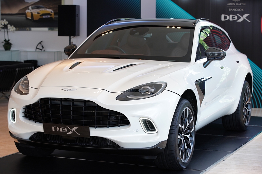 Aston Martin DBX V8 Turbo แอสตัน มาร์ติน ปี 2020 : ภาพที่ 1