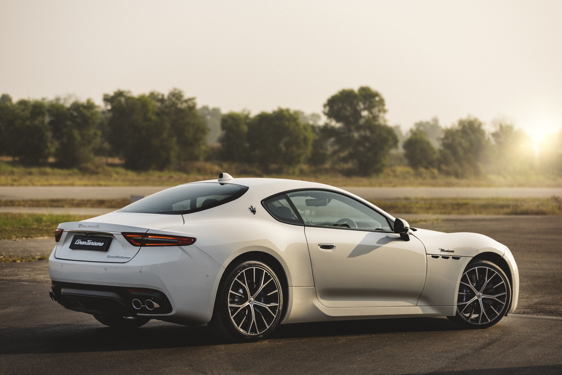 รูปภาพ มาเซราติ Maserati GranTurismo Trofeo ปี 2024