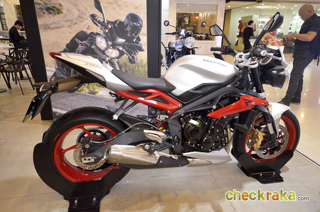 Triumph Street Triple RX ไทรอัมพ์ สตรีท ทริบเปิ้ล ปี 2016 : ภาพที่ 11