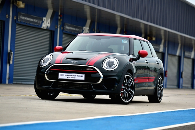 Mini John Cooper Works CLUBMAN มินิ จอห์น คูเปอร์ เวิร์กส์ ปี 2021 : ภาพที่ 2