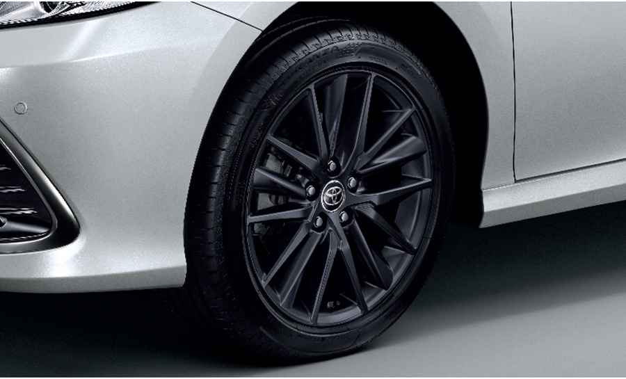 รูปภาพ โตโยต้า Toyota Camry 2.5 HEV Premium Luxury 60th Anniversary Special Edition ปี 2022