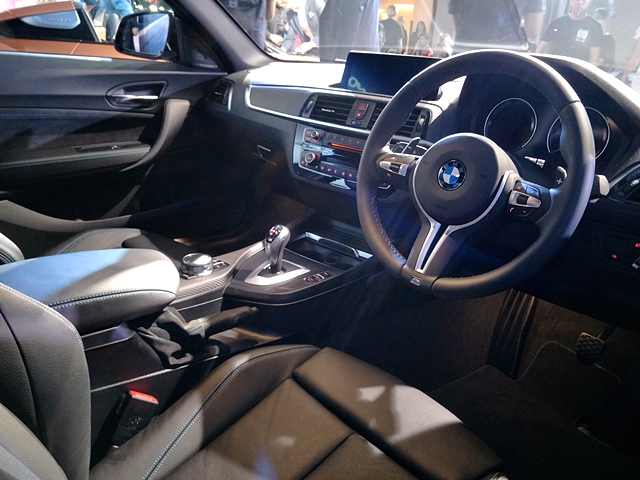 BMW M2 Edition Black Shadow บีเอ็มดับเบิลยู เอ็ม2 ปี 2018 : ภาพที่ 3
