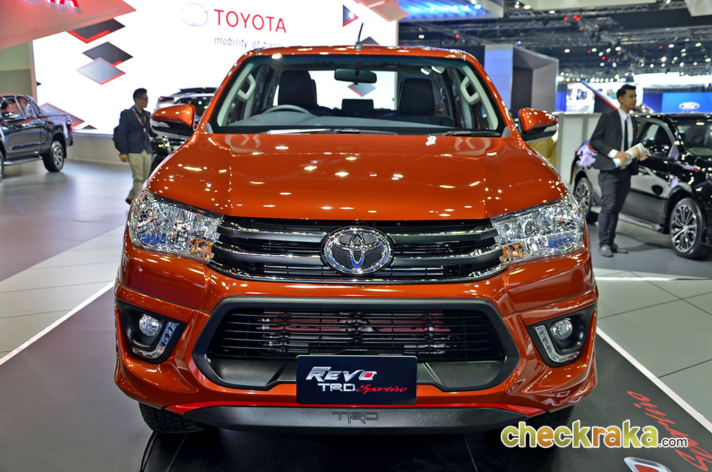 รูปภาพ โตโยต้า Toyota Revo Double Cab Prerunner 2X4 2.4 TRD Sportivo ปี 2016