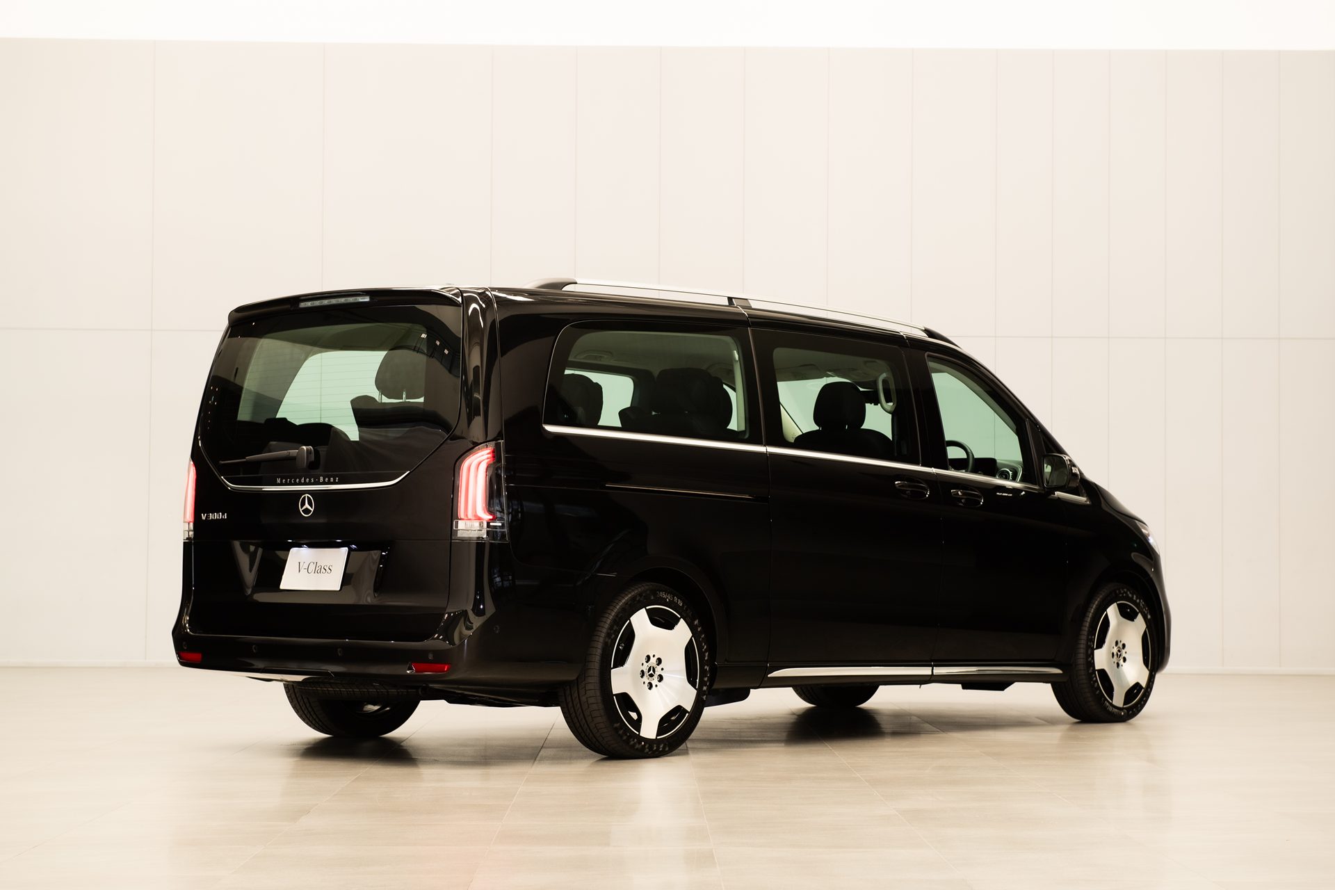 รูปภาพ เมอร์เซเดส-เบนซ์ Mercedes-benz V-Class V 300 d Exclusive ปี 2024