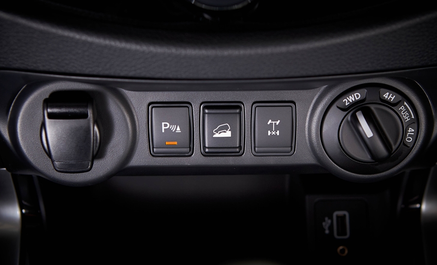 Nissan Navara PRO-4X 4WD 7AT นิสสัน นาวาร่า ปี 2021 : ภาพที่ 6