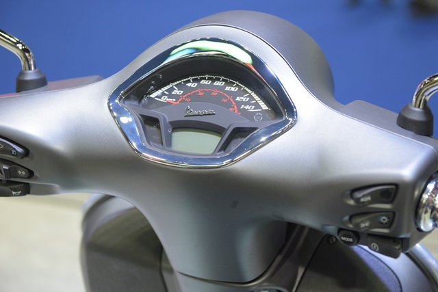 Vespa GTS SUPER SPORT 300 ABS เวสป้า ปี 2018 : ภาพที่ 7