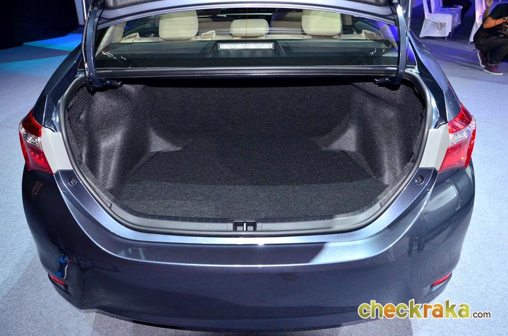 รูปภาพ โตโยต้า Toyota Altis (Corolla) 1.8 E A/T ปี 2014